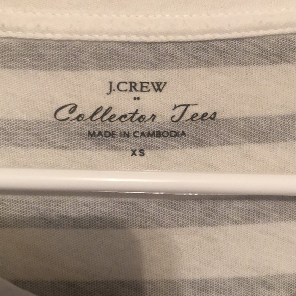 J Crew tee, grey with metallic design, xsm - Picture 3 of 4